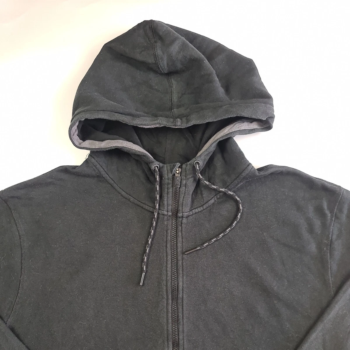 Do champion top sweatshirts run large