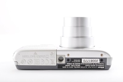 Nikon Coolpix S3700 Silver Excellent+5 20.1MP Compact Digital