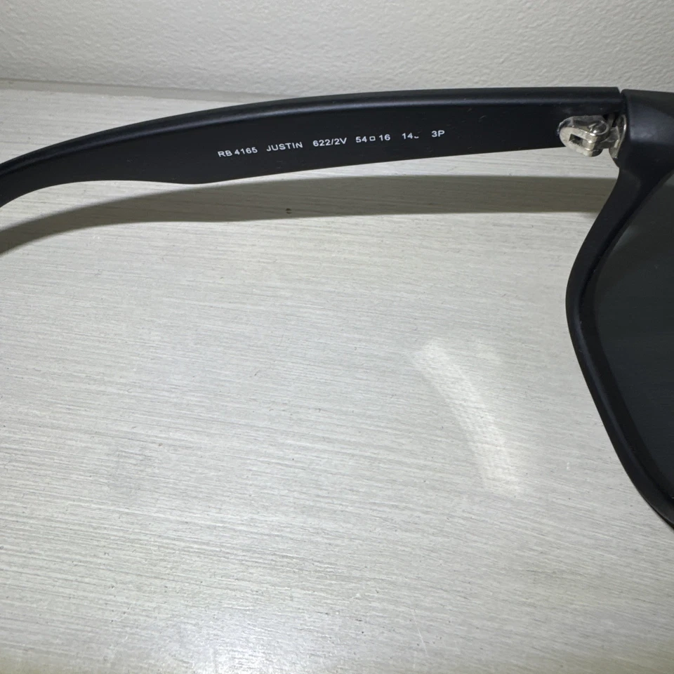 Gafas de sol Ray-Ban Justin RB4165 622 polarizadas 54-16-145 negro mate Foto 4 de 4