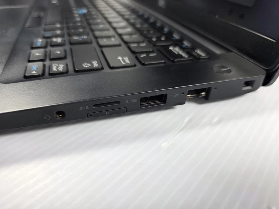 DELL Latitude 7490 14" FHD Intel i5 8th Gen 16GB RAM 256GB SSD Windows 11 LTE - image 4 of 4