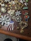 Mixed Lot Women's Fashion Metal Brooches & Pins, Multicolor Assorted — photo 2