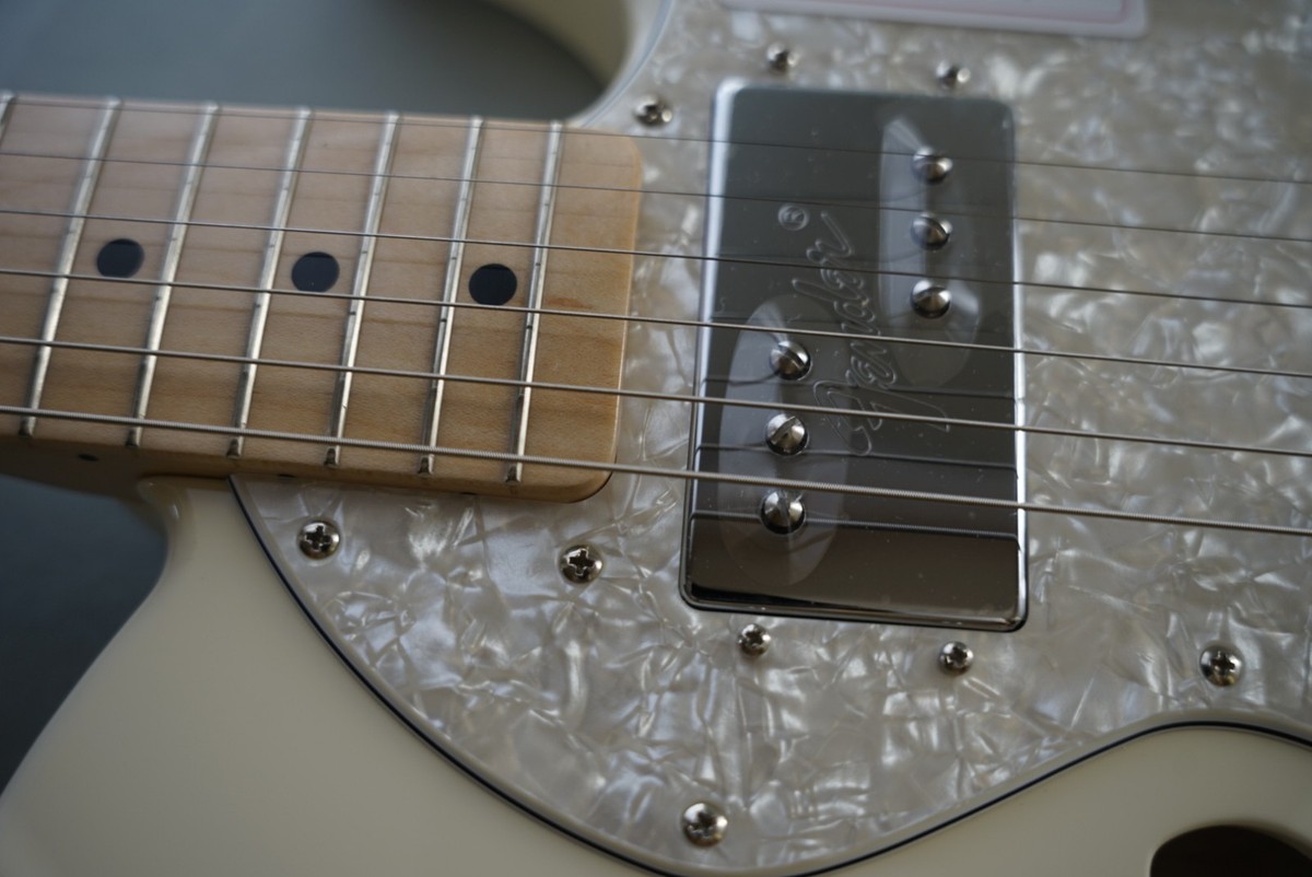 Fender Made in Japan Traditional 70s Telecaster Thinline Olympic