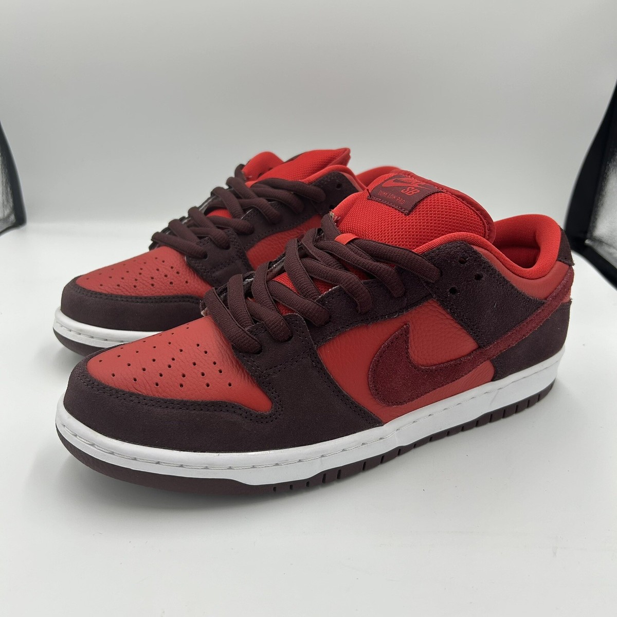 Size 10 - Nike SB Dunk Low Cherry 2022 UK 9 EUR 44 | eBay Size 10 - Nike SB Dunk Low Cherry 2022 UK 9 EUR 44 | eBay