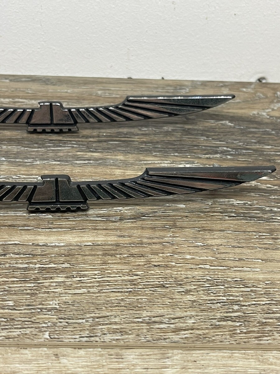 Pair of VTG 1980's OEM Ford Thunderbird Emblem E5SB-6328032