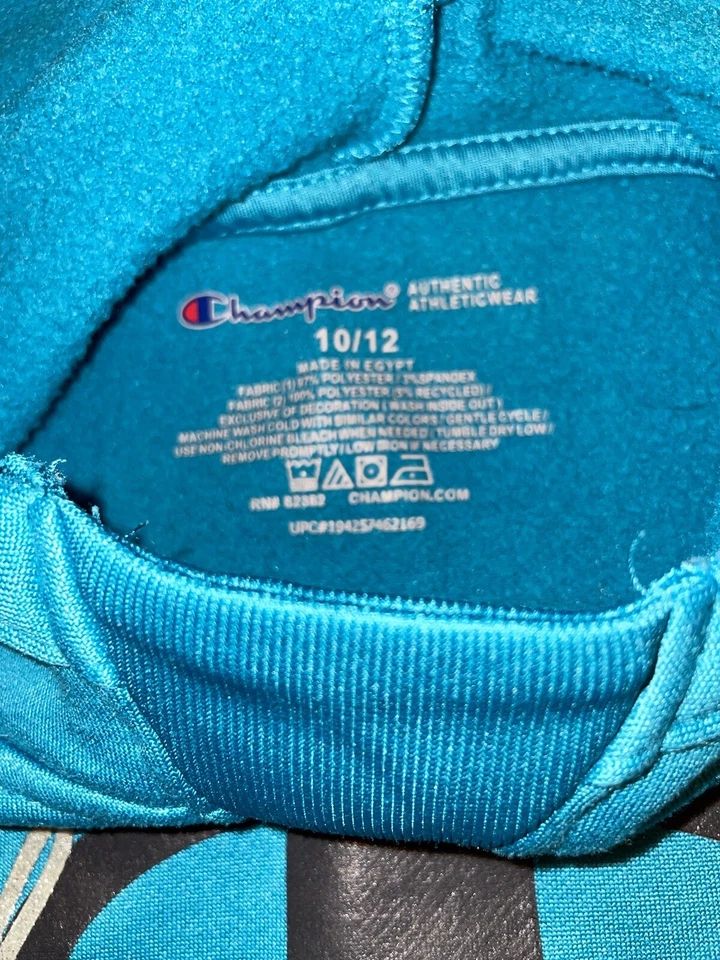 Lote X2 Sudadera con Capucha Manga Larga para Niñas Talla 10/12 Champion & Avia Foto 4 de 4