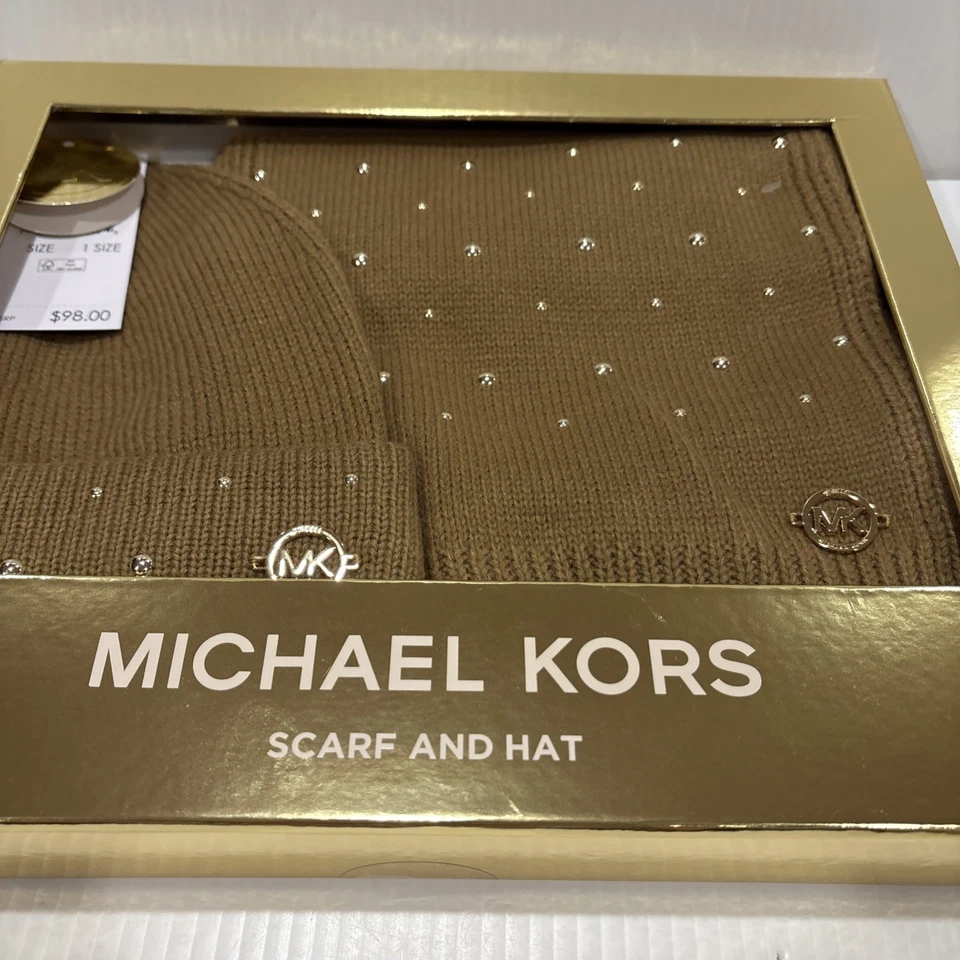 ПОДЛИННЫЙ MICHAEL KORS 2 ПК. ПОДАРОЧНЫЙ НАБОР ШЛЯПА И ШАРФ КОРИЧНЕВЫЙ С ЗОЛОТЫМИ ЗАКЛЕПКАМИ И ЛОГОТИПОМ MK - Изображение 3 из 4