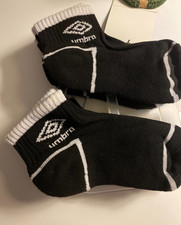 UMBRO BOYS No Show Socks Shoe Size 4.5-8.5 Black -White