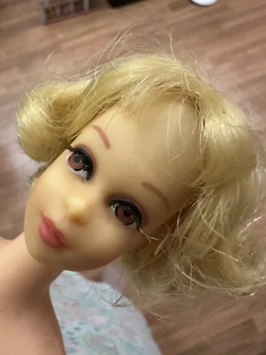 Vintage TNT Francie Mattel doll short flip style blond hair rooted eyelashes