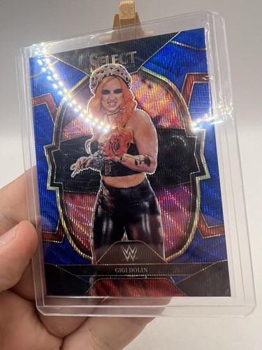Gigi Dolin 2023 Panini Select WWE Premier Level Blue Wave 81/99 LP/NM - Picture 3 of 15