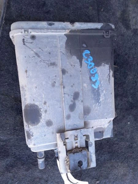 GMC Sierra 1500 2004-2020 bote de vapor de combustible 12597567 Foto 2 de 4