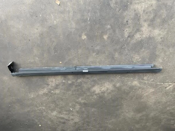 Ford Fivorent 2007 pasajero derecho basculante panel moldura OEM+ Foto 2 de 4