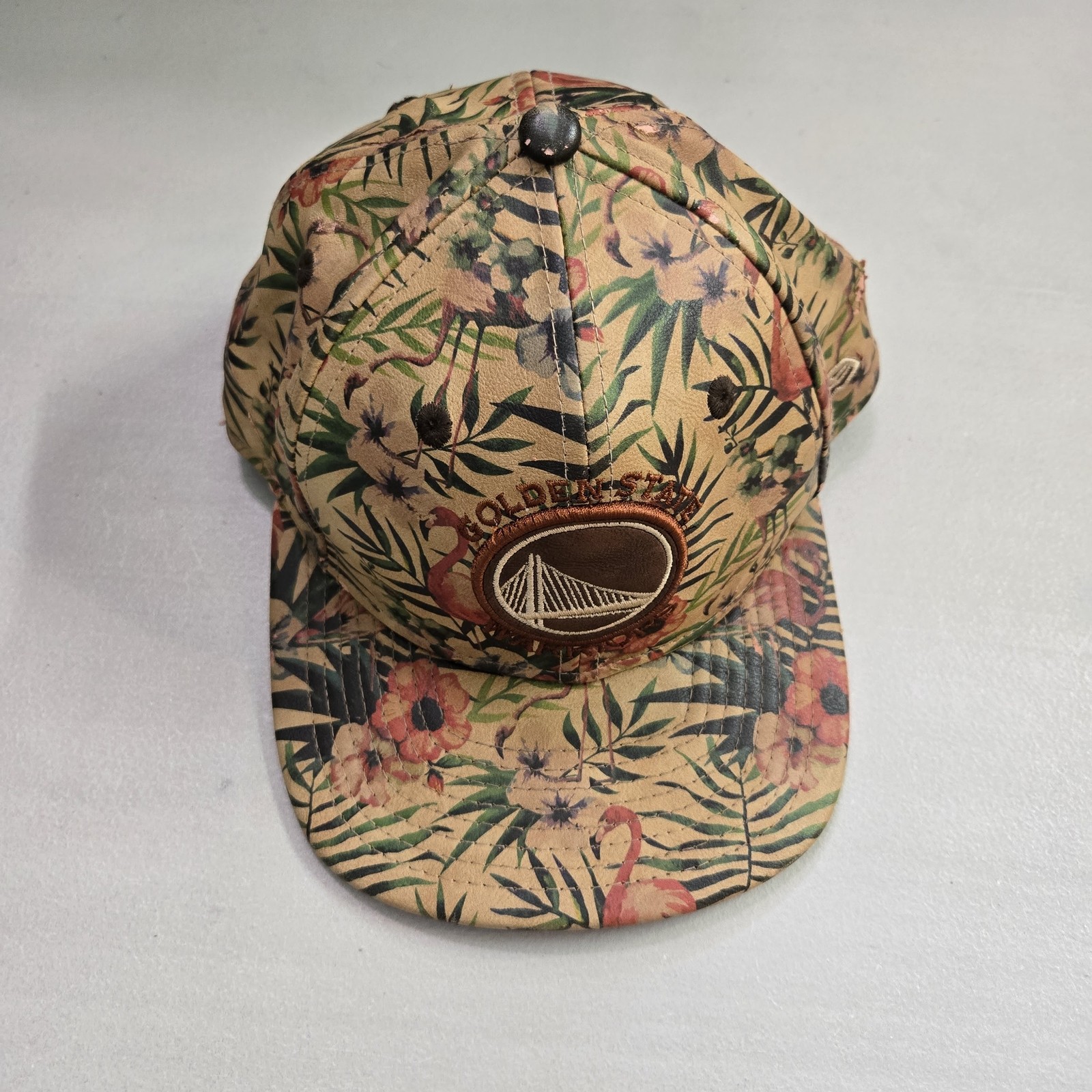 Golden State Warriors Men Snapback ONE SIZE Tan Tropical New