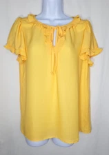 Max Studio Women's Cornsilk Yellow Short Sleeve Blouse Size Small NWT