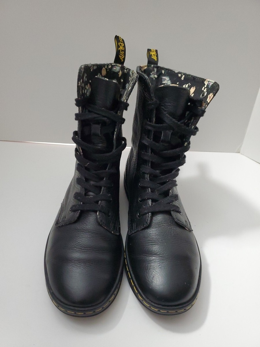 Dr. Martens Doc Martens Stratford Black Leather Eye Boots Floral