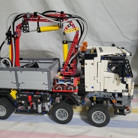 LEGO TECHNIC: Mercedes-Benz Arocs 3245 (42043) Rare, Functioning
