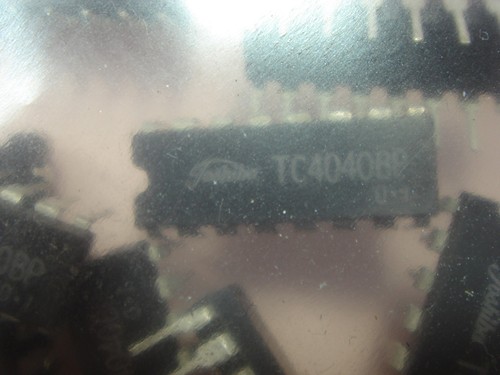 30x TC4040 CMOS RIPPLE-CARRY BINARY COUNTER DIVIDERS #12p - Picture 2 of 4
