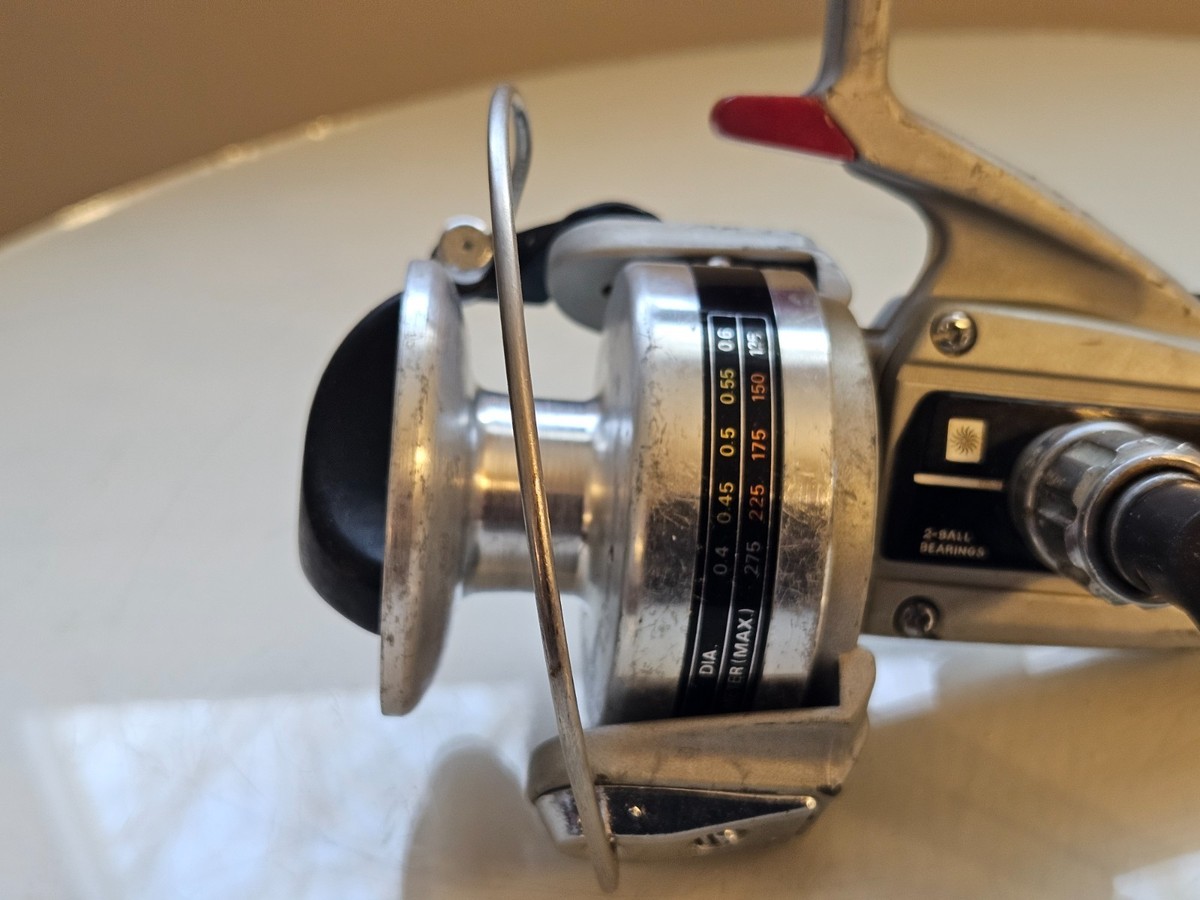 daiwa 4000 silver series spinning reel Daiwa 4000C Silver series vintage intermediate saltwater spinning reel  L@@K!