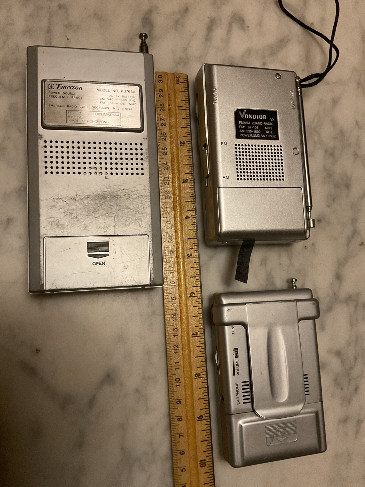 Small Transistor Radio Lot Work Vondior Grundig Mini World Emerson