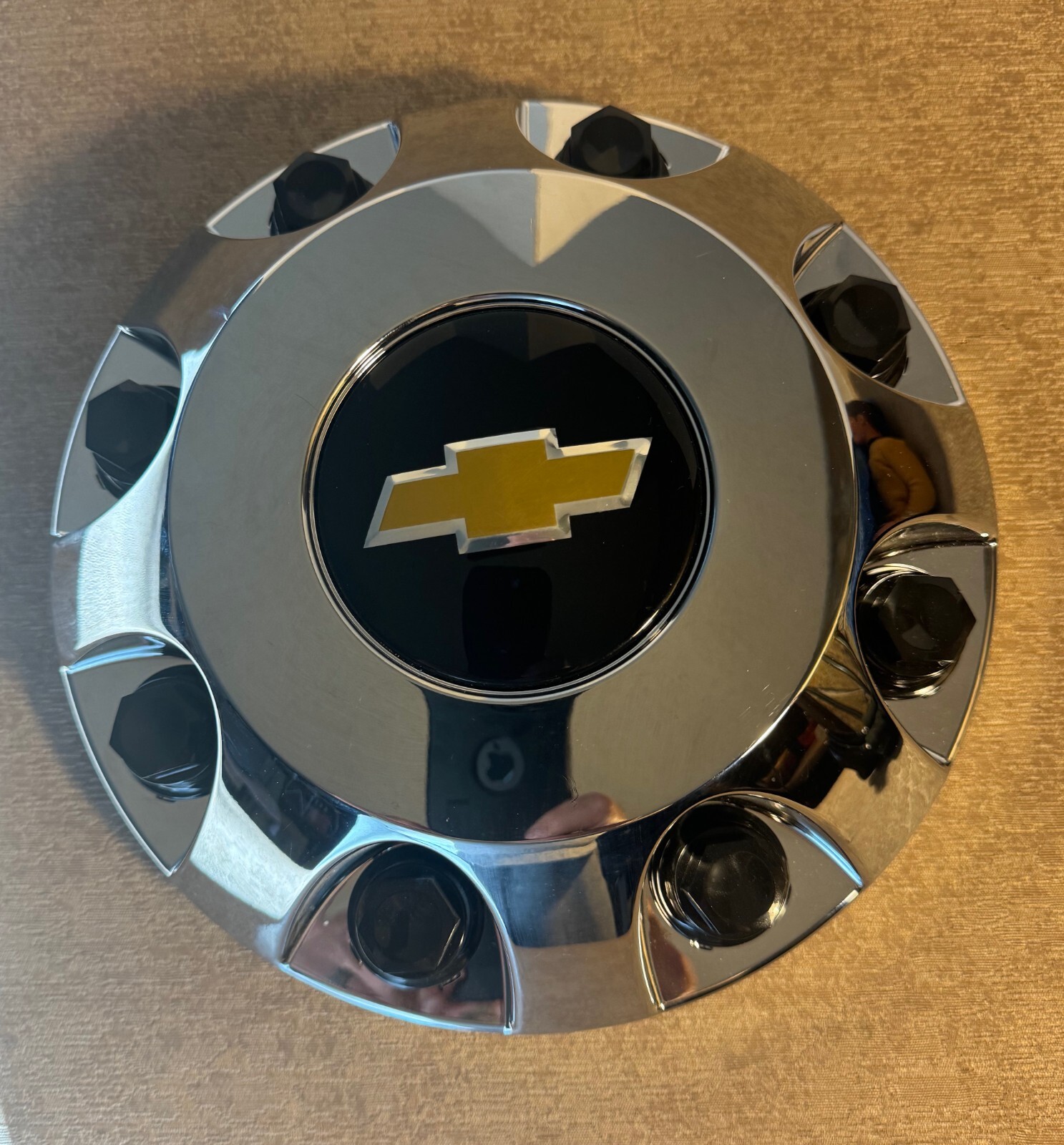 Front Center Wheel Cap For GMC Chevy Silverado 3500 HD Dually 2011-2022 – Chrome With Black Center