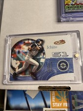 Ichiro Suzuki Rookie Cards and Autograph Memorabilia Guide 18