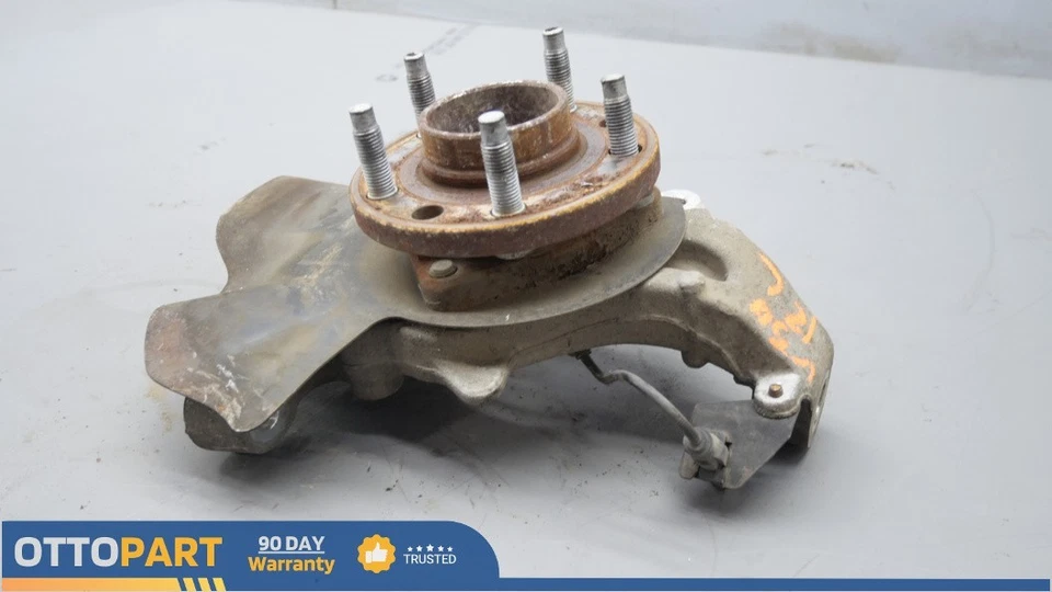 2006-2009 PONTIAC SOLSTICE Rear Left Side Spindle Knuckle Wheel Hub Bearing OEM Foto 2 de 4