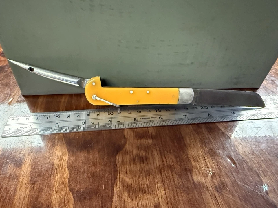 Ultra Rare Vintage Ka Bar Yellow Yacht Knife Rigging Marlin spike sheath 4968 - Image 3 of 4