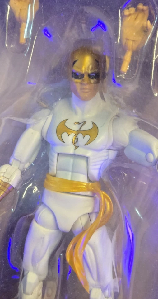 Marvel Legends Avengers Puño de Hierro Traje Blanco 6" Figura de Acción Allfather BAF NUEVO Foto 2 de 3