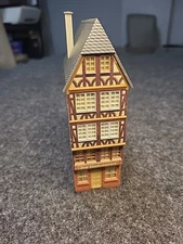 Faller  HO B-914 Narrow Apartment Building Fully Assembled 