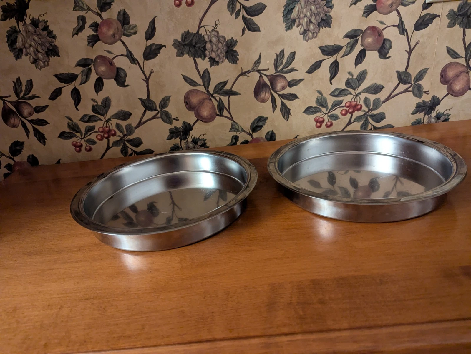 2-VINTAGE REVERE WARE STAINLESS ROUND CAKE PANS #2509 9X1-1/2"
