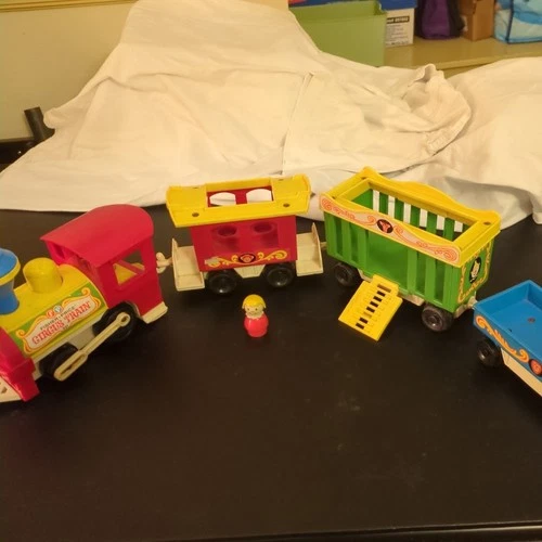 Vintage 1970’s Fisher Price Play Family Circus Train Set