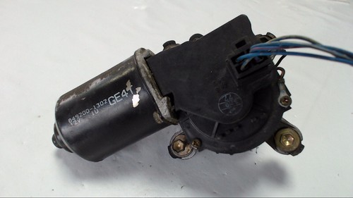 Mazda 626 2.0 TD Gf/gw Motor Scheibenwischer vorne 849200-1302 15870