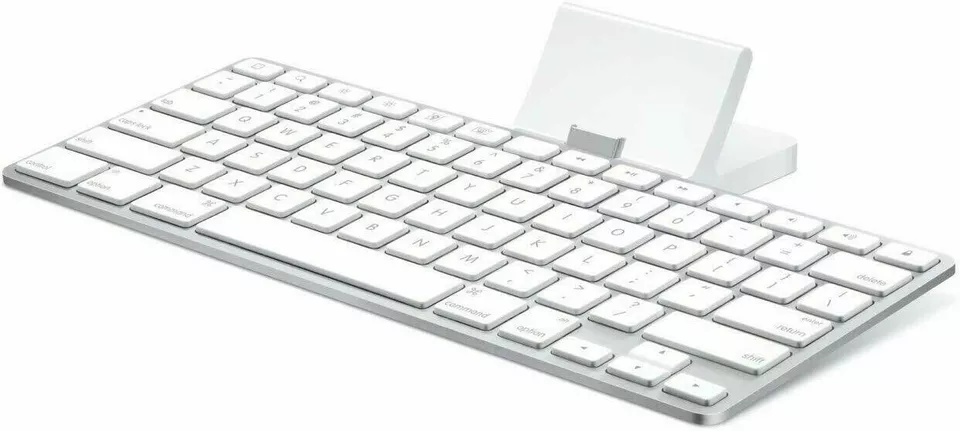 Apple iPad Keyboard Dock - MC533Y/A - Image 2 of 3