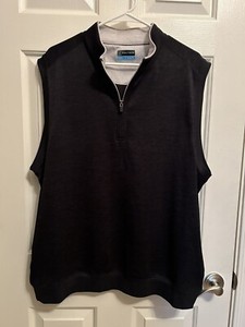 Men’s PGA Tour 1/4 Zip Pullover Vest.. Size XL
