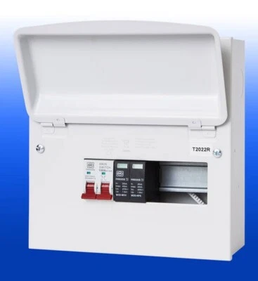 MK ELECTRIC MK Sentry 4-fach Verbrauchereinheit c/w 100A Hauptschalter + SPD