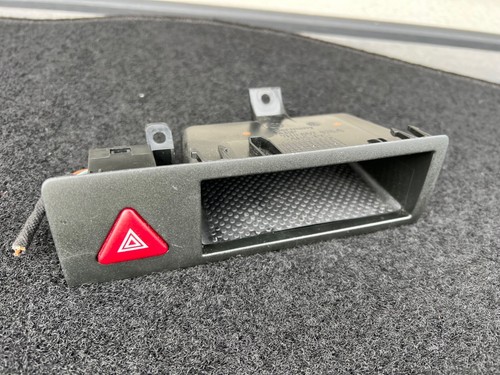 Volkswagen Transporter T5 Caravelle Multivan CONSOLE STORAGE BOX & HAZARD SWITCH - 第 1/6 張圖片