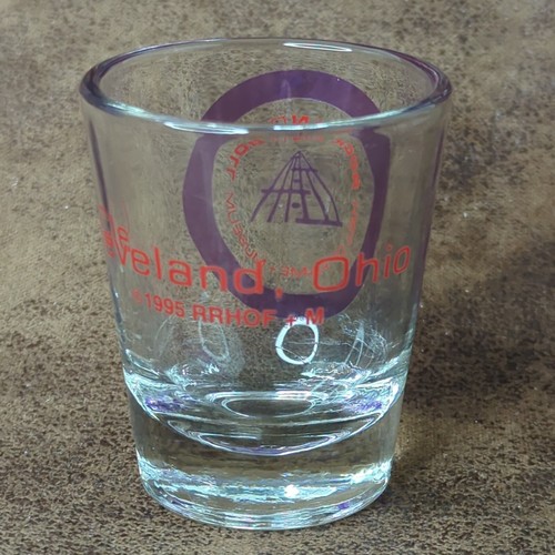 1995 Rock And Roll Hall of Fame Museum Shot Glass Cleveland Ohio Souvenir - Picture 2 of 4