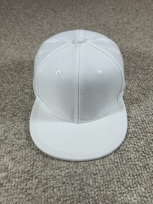 Blank White Fitted Baseball Hat Cap Size 7 1/8 Hatco Premium Classic