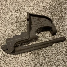 R.F. Wells model C Single Stage reloading press Read