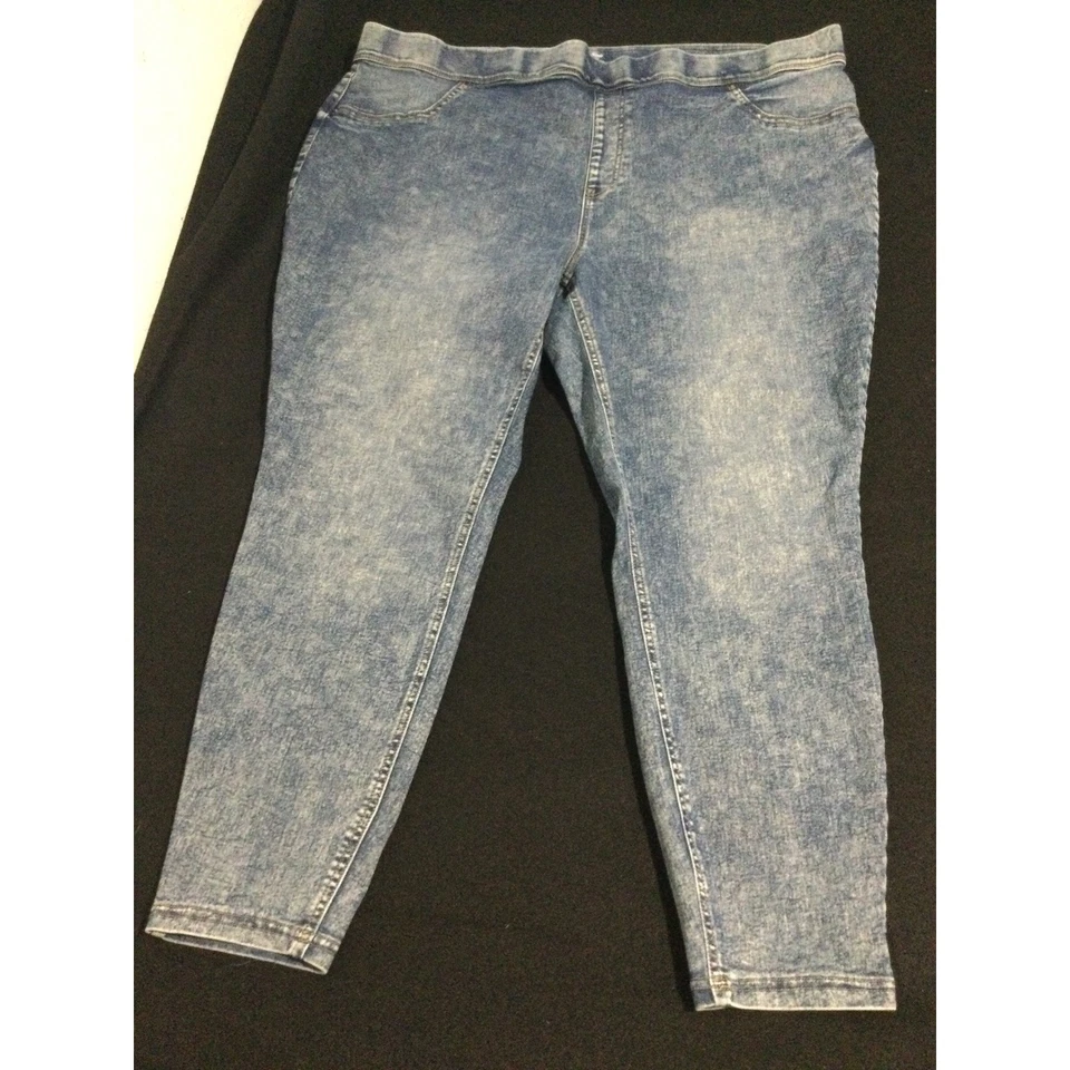 Leggings de mezclilla para mujer Terra & Sky talla grande lavado ácido 3X (24W-26W) Foto 2 de 4