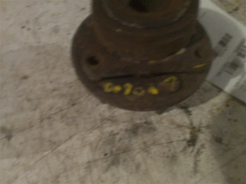 Buje trasero a través 5/11/98 sin ABS se adapta a 90-98 SABLE 78277 Foto 3 de 3