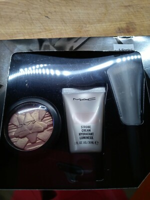 mac strobe cream hydratant lumineux