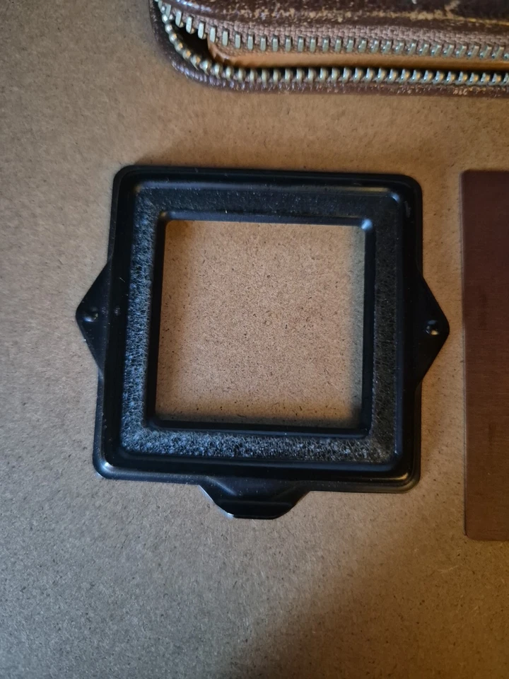 Rollei Mask Set 16 4×4 cm Focus Screen & Direct View Masks Only - Rolleiflex T - Image 3 of 4