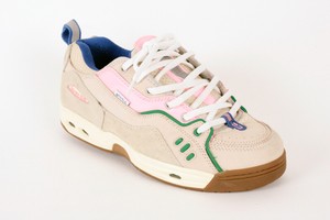 tenis globe chet thomas