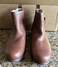 Munro Chestnut Boots Women's 9M Cuero Leather Comfort Zip Ankle Booties Buckle