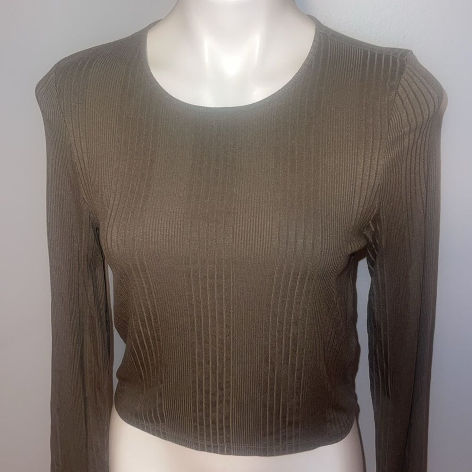 Tommy Jeans Amherst Knit ladies long sleeve ribbed crop top with open back. NWT. thumbnail 3