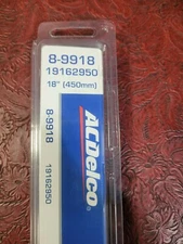 Genuine GM 18" BEAM WIPER BLADE w/SPOILER PART 19162950 ACDelco OEM NEW 8-9918