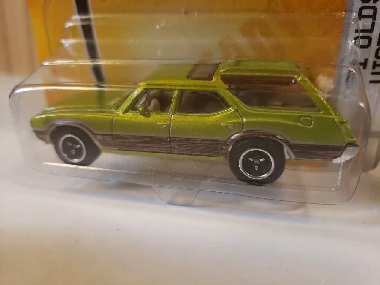 Picture 12 of 21