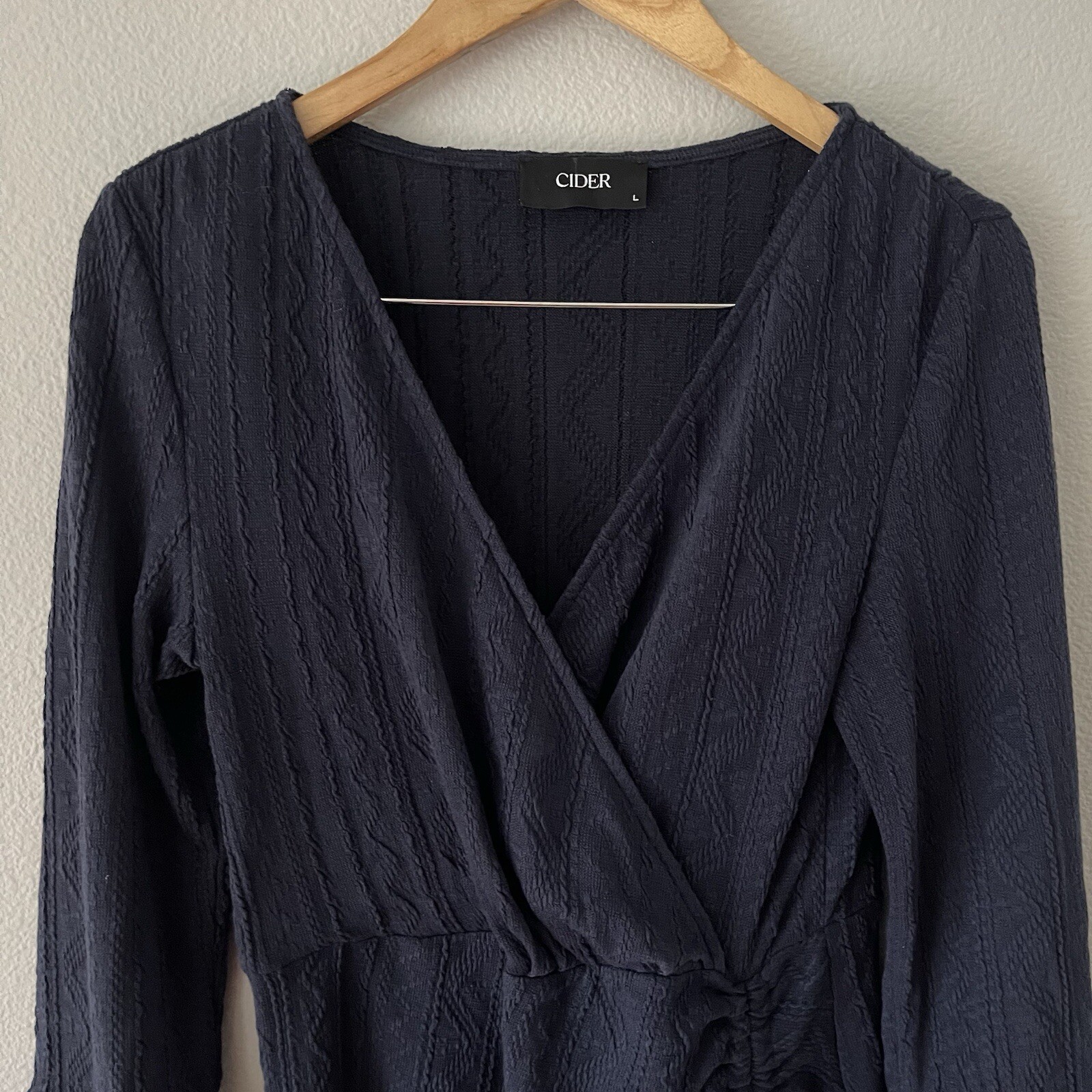 Cider Woven Solid V-Neck Ruched Drawstring Navy B… - image 3