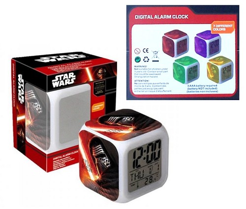 Star Wars Orologio Sveglia Digitale CUBO con LUCE Led Multi-Colore  Originale | eBay