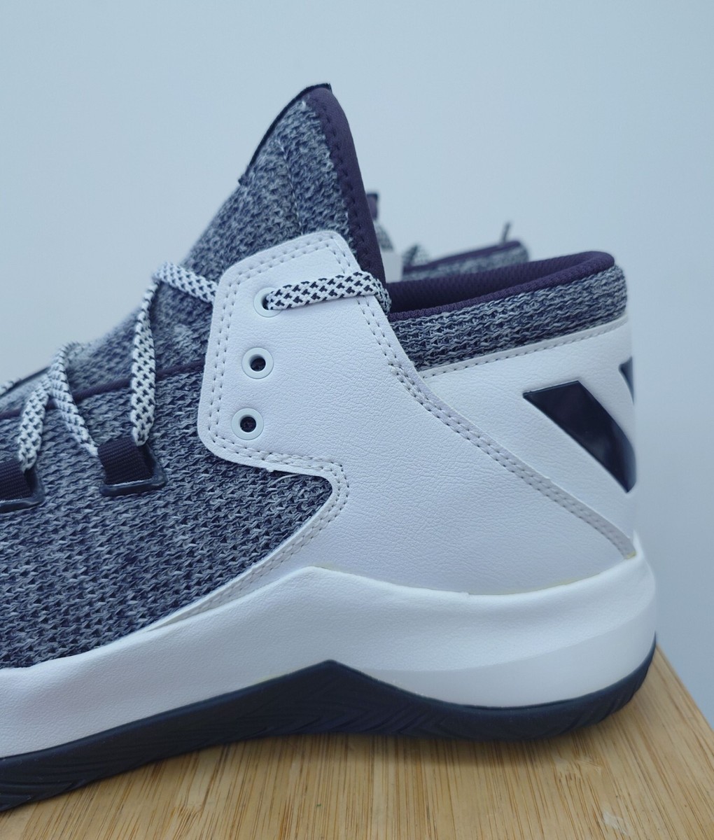 DS 2016 Adidas Derrick Rose Menace 2 sz 12 White / Grey Bulls